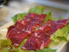 -虾弄弄海派小龙虾·牛羊蝎子火锅