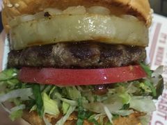 -The Habit Burger Grill 哈比特汉堡(爱琴海店)