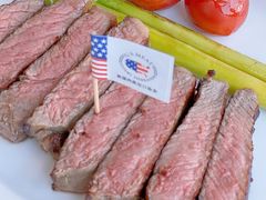 -MONICH牛排融合餐厅(和义大道购物中心店)