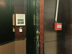 -皇城根·鲁菜济南菜·吊炉烤鸭·炒鸡鱼头(济南旗舰店)