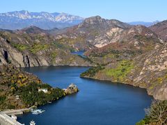 -燕塞湖鸟语林景区