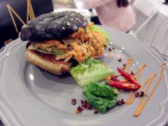 -麦当劳(哈西万达店)