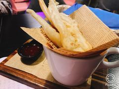 -樱花里音乐餐吧·牛扒椰子鸡(东圃店)