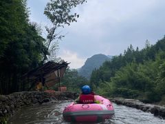 -崇州九龙峡漂流