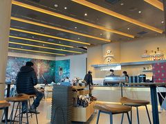 -星巴克臻选(上海合生汇1F店)