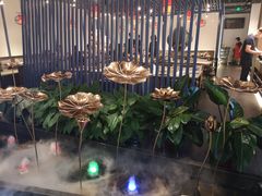 -尚尚仙·酸汤猪手·猪肚鸡火锅(华联万柳购物中心店)