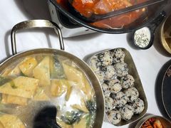 金枪鱼饭团-HOTISLAND海鸡岛·韩国料理(江南西店)