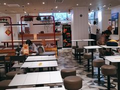 大堂-肯德基(北京南站店)