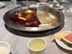 -忘情水鱼头·鲜鱼火锅(滨江中路店)