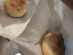 鲜肉月饼-老桐椿 · 上海大馄饨