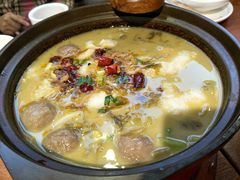 -周鱼小馆石锅酸菜鱼(活力汇店)