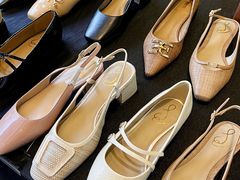 -广州周大福金融中心