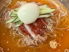 -许哥东北烧烤·铁丳烤串·宫后夹肉(繁花中心店)