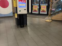 -麦当劳(乳山路店)