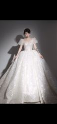 -Lady  Jane高端婚纱礼服馆