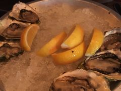 -斯普汇生蚝牛排馆(中骏世界城店)