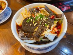 -炉小二铜锅牛蛙•川湘菜(三里屯店)