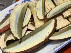 -菌之家·专业纯野生菌火锅·特色炒菌