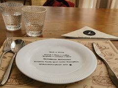 -Mark&Mars Restaurant