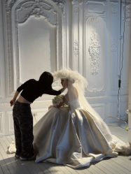 -乐派诗婚纱摄影