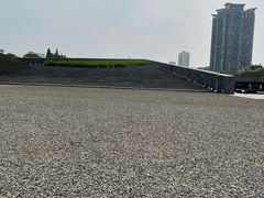 -侵华日军南京大屠杀遇难同胞纪念馆-停车场