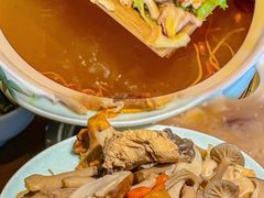 -一善菌·云南菌汤·云南菜(银泰城店)