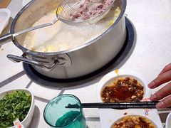 -浪里寻·臻牛养生牛肉火锅(方圆荟店)
