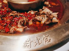 特色美蛙-哥老官重庆美蛙鱼头(龙湖杭州金沙天街店)