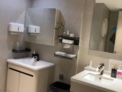 -佳颜轻医美·美学抗衰中心