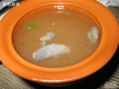 乌鸡汤-岷山饭店-芝芝自助餐厅