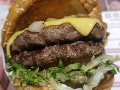 -The Habit Burger Grill 哈比特汉堡(爱琴海店)
