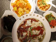 可以喝汤的酸菜鱼-川里谈·川味小馆(北京路店)