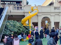 -王府井奥莱临潼小镇(临潼店)