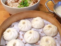 贡品蟹黄汤包-鼎盛轩上海灌汤包·生煎(万达广场店)