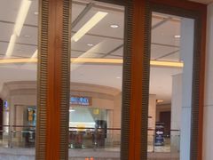 -怡咖啡海鲜自助餐厅(浦东香格里拉店)
