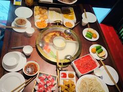 -巴邑火锅·夜宵(港隆广场店)
