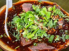 -小杨翘脚牛肉