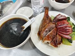 -华香鹅快餐店