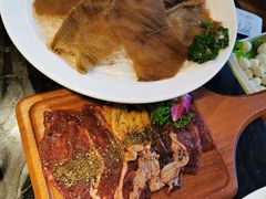 -热火朝天鲜切牛肉火锅(南强街巷店)