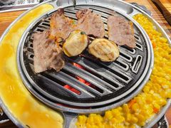 -青瓦炭韩潮烤肉(花园道店)