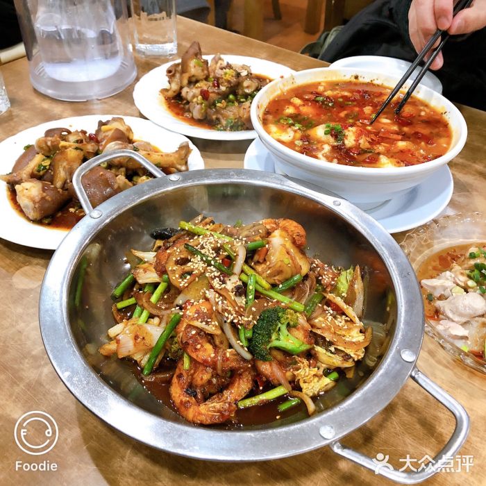 方圆美味酱猪蹄图片