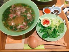 -越弥越南传统美食馆