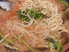 -曹宝林砂锅麻辣烫(星光路店)