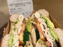-Catch Bagel(芳草地店)