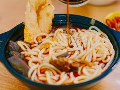 -伟伟羊杂馆