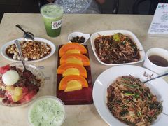 -啰啰冰屋(景洪总店)