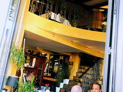 -Casa Nova
