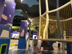 -多奇妙乐园·淘气堡·电玩·抓娃娃(海口吾悦店)