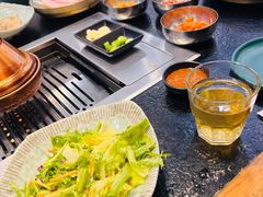 -臻牛烤肉