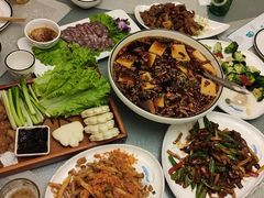 -大城·烧烤海鲜大排档(台东店)